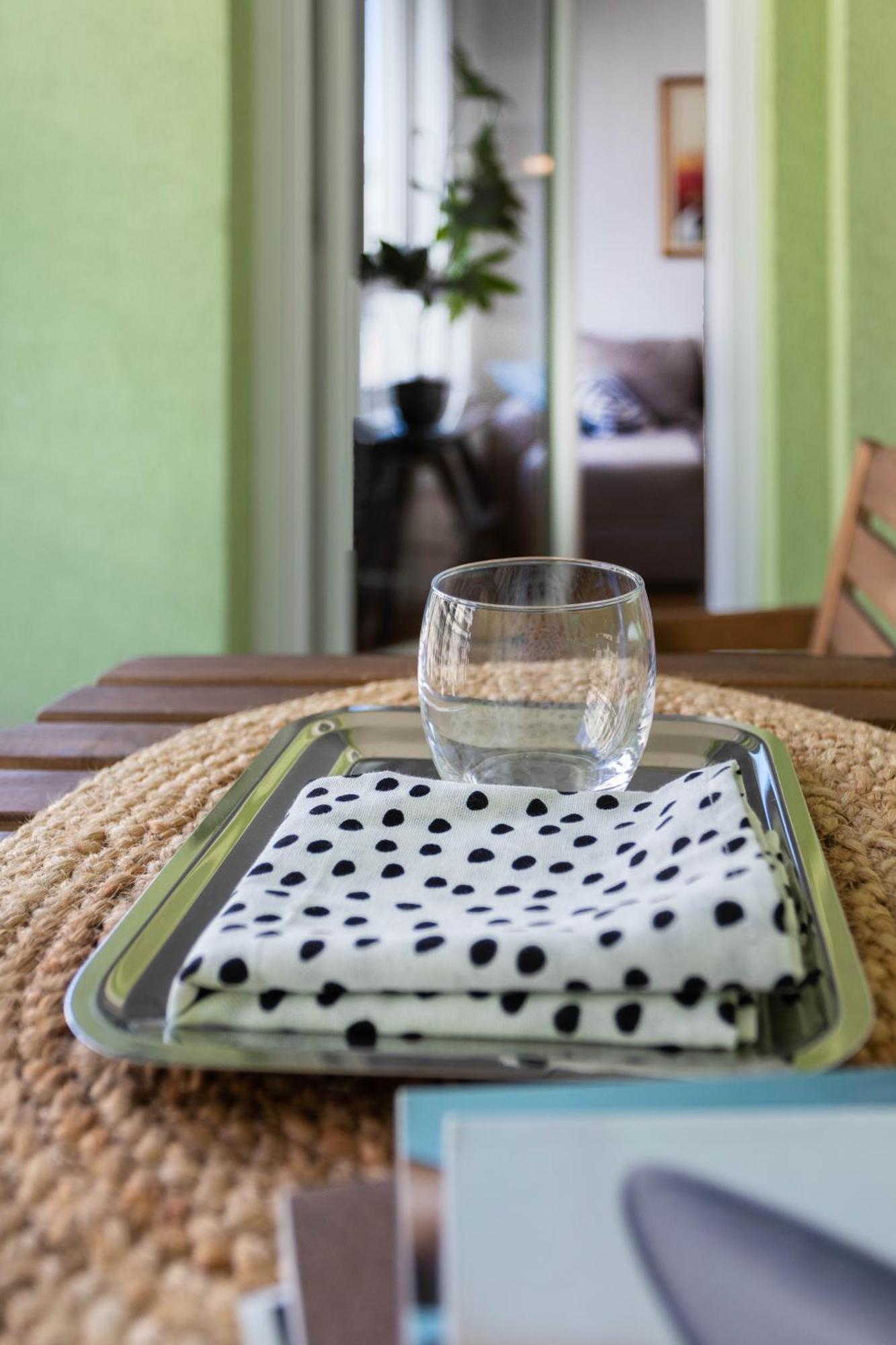 Sunny 1Bdr With Balcony & Parking Διαμέρισμα Ζάγκρεμπ Εξωτερικό φωτογραφία